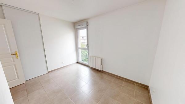 MEYZIEU CENTRE T4 85M², TERRASSE, GARAGE DOUBLE