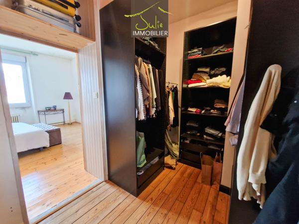 MAISON HYPER CENTRE VILLE BRESSUIRE 250m² habitable avec jardin et garage