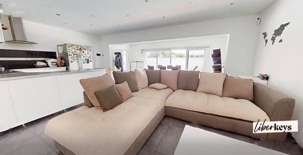 Maison familiale moderne 3 chambres avec piscine - Quartier calme