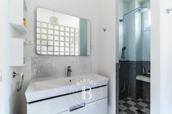 Neuilly-sur-Seine, Appartement 4 Chambres -  131 m² à vendre