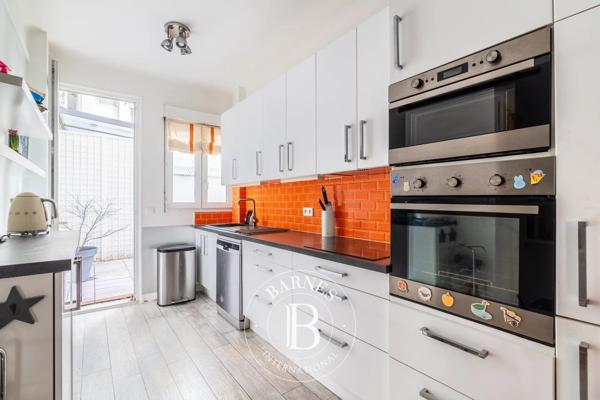 Neuilly-sur-Seine, Appartement 4 Chambres -  131 m² à vendre