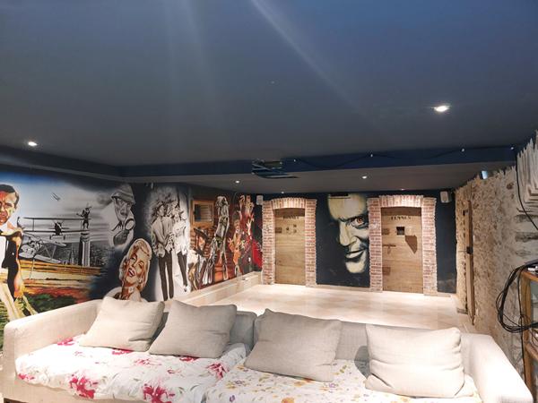 Superbe maison de village rénovée 316m², très beaux volumes, prestations exceptionnelles.