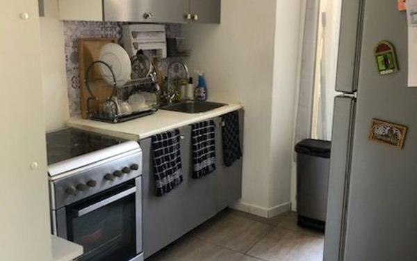 Immeuble à vendre    9 pièces •  Toulon