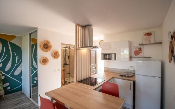 Appartement à vendre    1 pièce •  Le Gosier