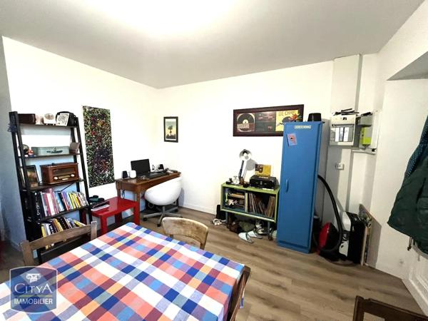 Maison à louer 2 pièces 29.94m² Cagnac-les-Mines (81130)