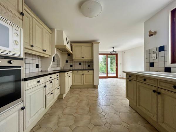 MAISON TYPE 7 - POITIERS PROCHE CHU Poitiers (86000)