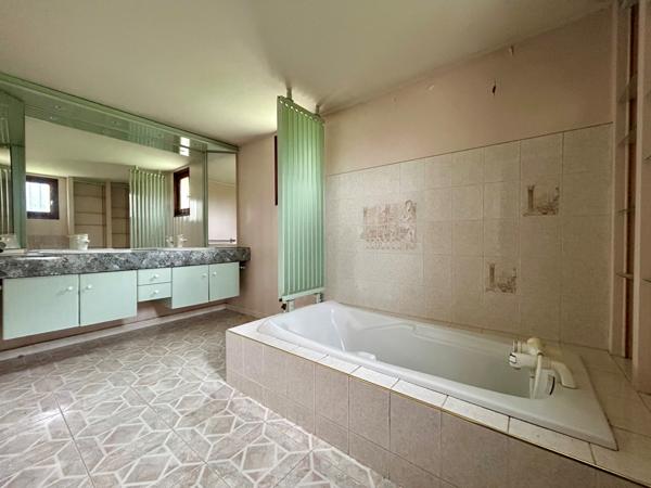 MAISON TYPE 7 - POITIERS PROCHE CHU Poitiers (86000)