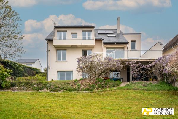 Maison Le Mesnil Le Roi 7 pièce(s) 1 190 000 € **  - Référence  4664