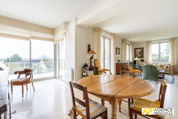 Maison Le Mesnil Le Roi 7 pièce(s) 1 190 000 € **  - Référence  4664