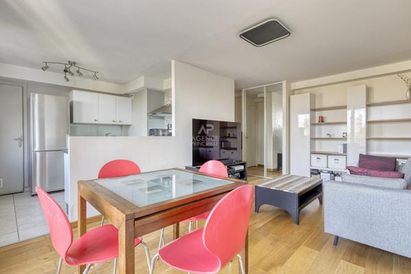 Appartement Nanterre 2 pièce(s) 47.01 m2 € 289 000 ** - Référence 15269
