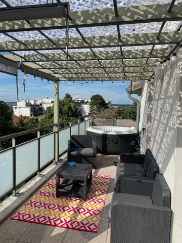Appartement T2 de 45m² avec terrasse et parking