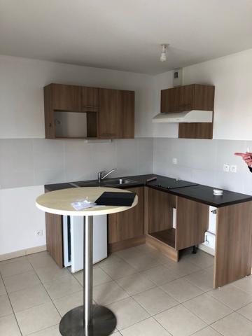 Appartement T2 de 45m² avec terrasse et parking