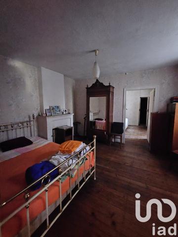 Maison de ville 8 pièces de 155 m² à Mansle (16230)