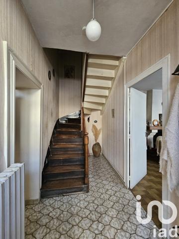 Maison de ville 8 pièces de 155 m² à Mansle (16230)