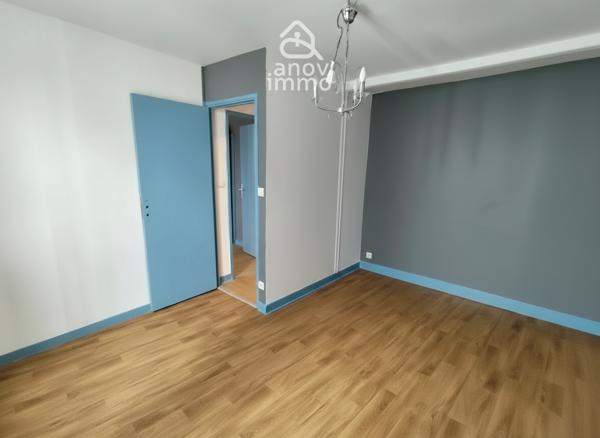 Immeuble
                                                                                                                                                
                                                                                                                                                
                                                                                                                                                
                                                    
                                                                                                                                                                                                                                                                                                                        131  m²                                                                                                                                                                                                         2 etage(s)
