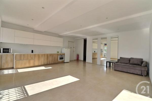 Appartement F4 à vendre  4 pièces - 95 m2 ST RAPHAEL - 83