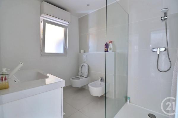 Appartement F4 à vendre  4 pièces - 95 m2 ST RAPHAEL - 83