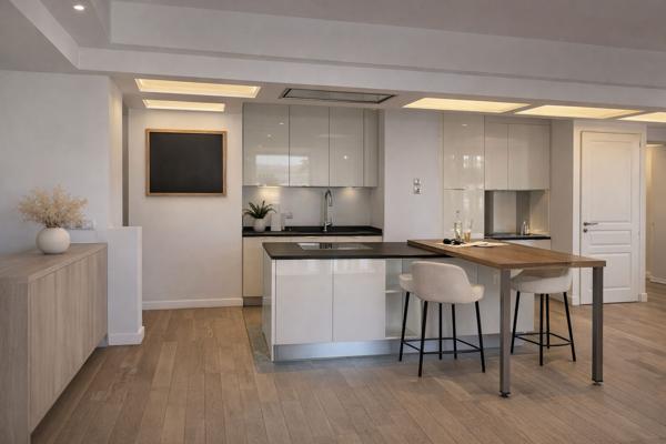 Grand duplex en étage à seulement 5 minutes à pied de la rue d'Antibes