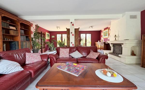 Maison à vendre    5 pièces •  Heillecourt