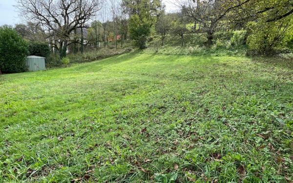 Terrain à vendre    Marcillac-Vallon