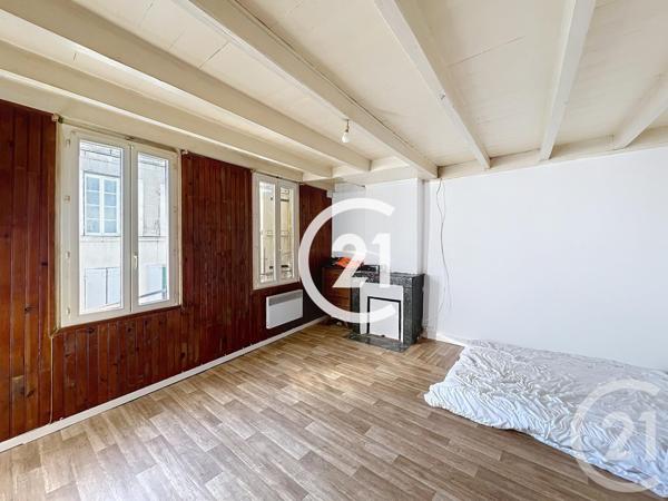 Maison à vendre  4 pièces - 91 m2 JAVREZAC - 16