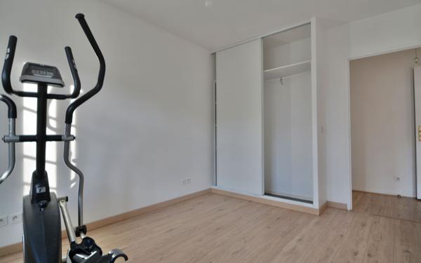 Appartement à vendre    3 pièces • 60,73 m2 Serris