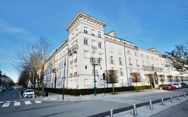 Appartement à vendre    3 pièces • 60,73 m2 Serris