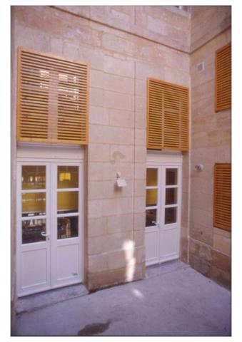 LOCAL COMMERCIAL QUAI DE BACALAN