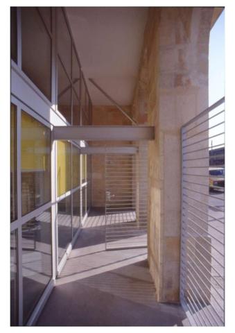 LOCAL COMMERCIAL QUAI DE BACALAN