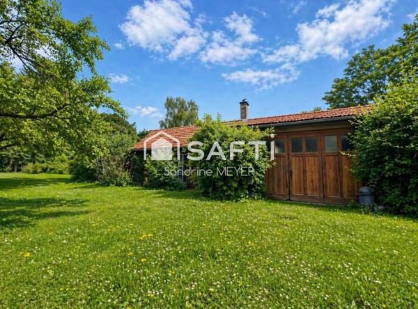 Maison de maître 238 m², terrain 1891 m²