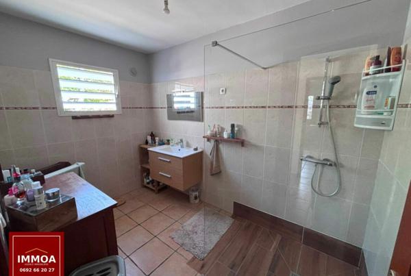 Maison à vendre de type F3 – Saint-Anne (97437) – À proximité du Bassin Bleu Maison à vendre de type F3 – Saint-Anne (97437) – À proximité du Bassin Bleu