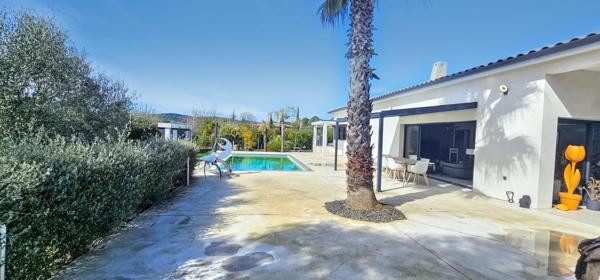 Sommières (30250) Villa contemporaine de 180 m² sur parcelle 1100 m²- plain-pied avec piscine – Environnement calme