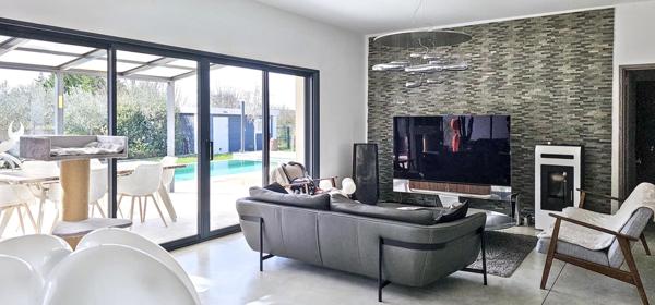 Sommières (30250) Villa contemporaine de 180 m² sur parcelle 1100 m²- plain-pied avec piscine – Environnement calme