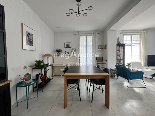 Maison à DOUE-LA-FONTAINE, 49700 - 6 pièces 160m²