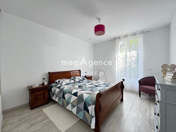 Maison à DOUE-LA-FONTAINE, 49700 - 6 pièces 160m²