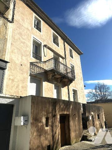 Immeuble se composant de 3 appartements