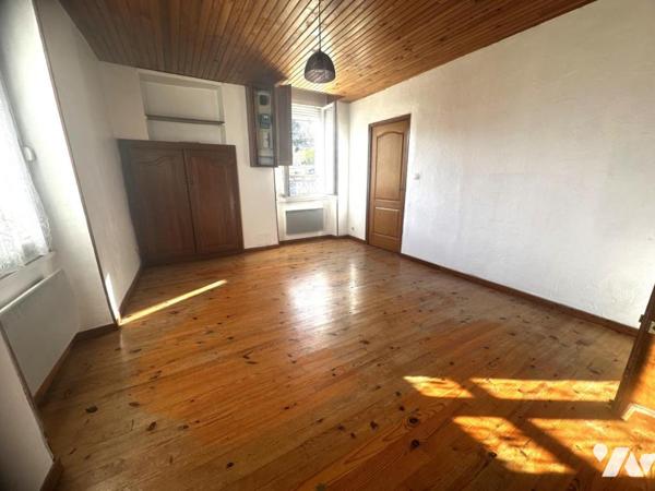 Immeuble se composant de 3 appartements