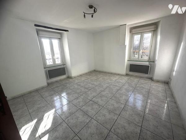 Immeuble se composant de 3 appartements