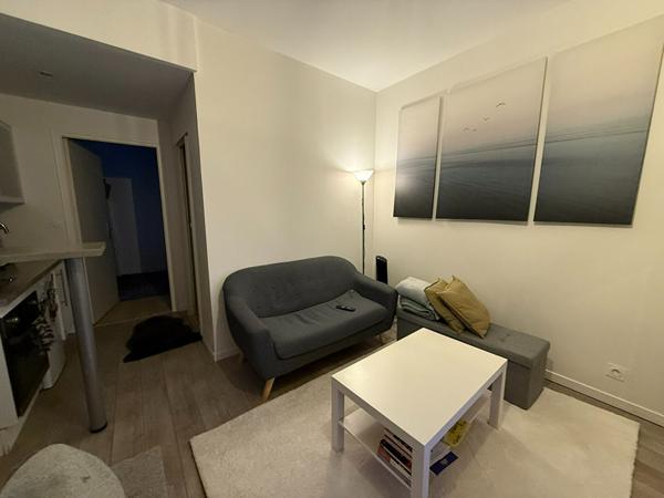 Agréable 2 pièces place Ney,  
49 angers