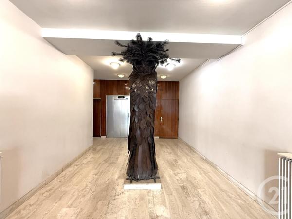 Appartement F3 à vendre  3 pièces - 69 m2 PARIS - 75020