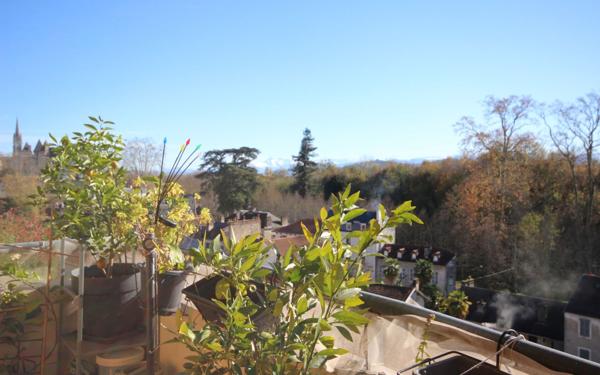 Appartement à vendre    3 pièces • 78 m2 Pau