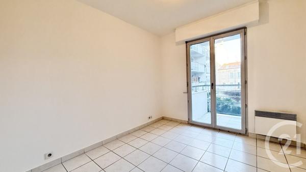 Appartement T3 à vendre  3 pièces - 68,34 m2 ANTIBES - 06