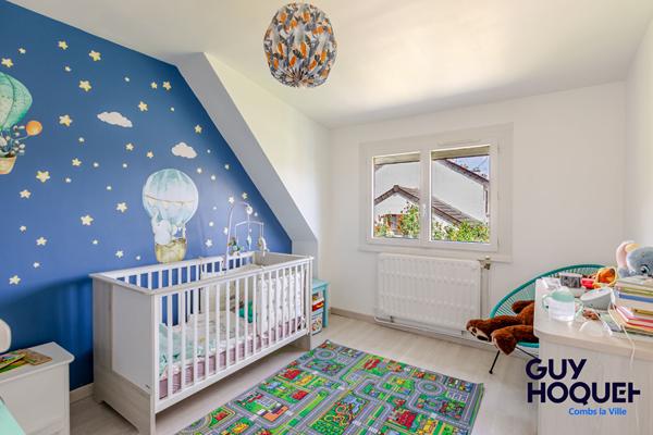 Maison à vendre à Combs la Ville - 5 pièces, 3 chambres