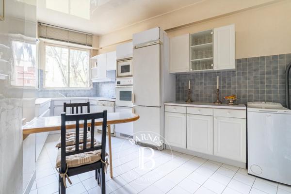 Neuilly-sur-Seine, Appartement 1 Chambre -  74 m² à vendre