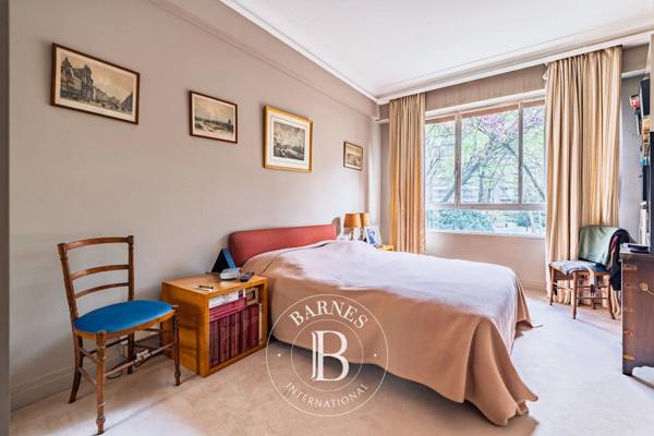 Neuilly-sur-Seine, Appartement 1 Chambre -  74 m² à vendre