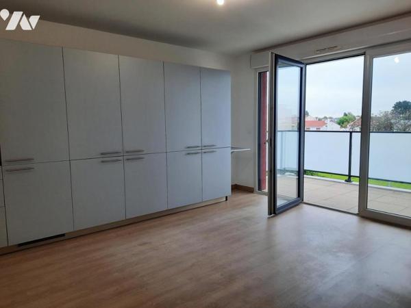 CHALLANS - Centre ville au calme