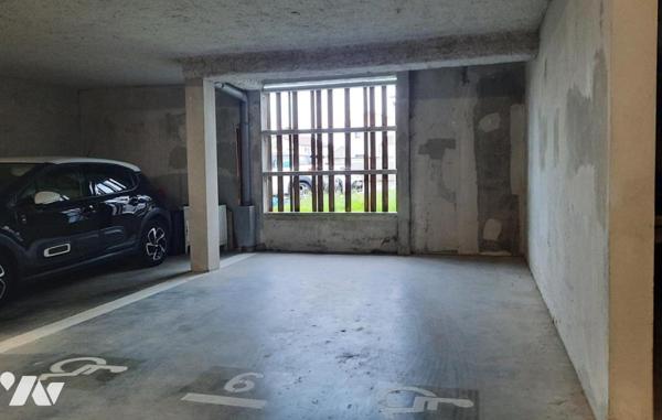 CHALLANS - Centre ville au calme