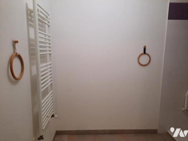 CHALLANS - Centre ville au calme