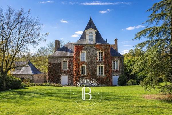 Châteaubriant, Manoir 8 Chambres -  410 m² à vendre