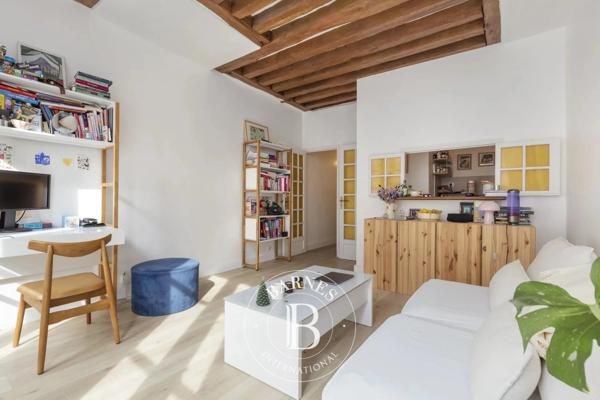 Paris 1er, Appartement 1 Chambre -  38 m² à vendre